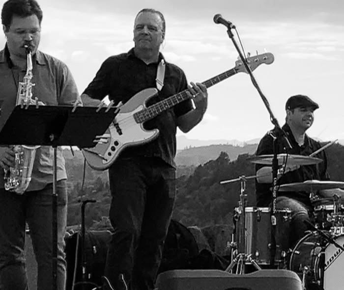 Winery Music Show